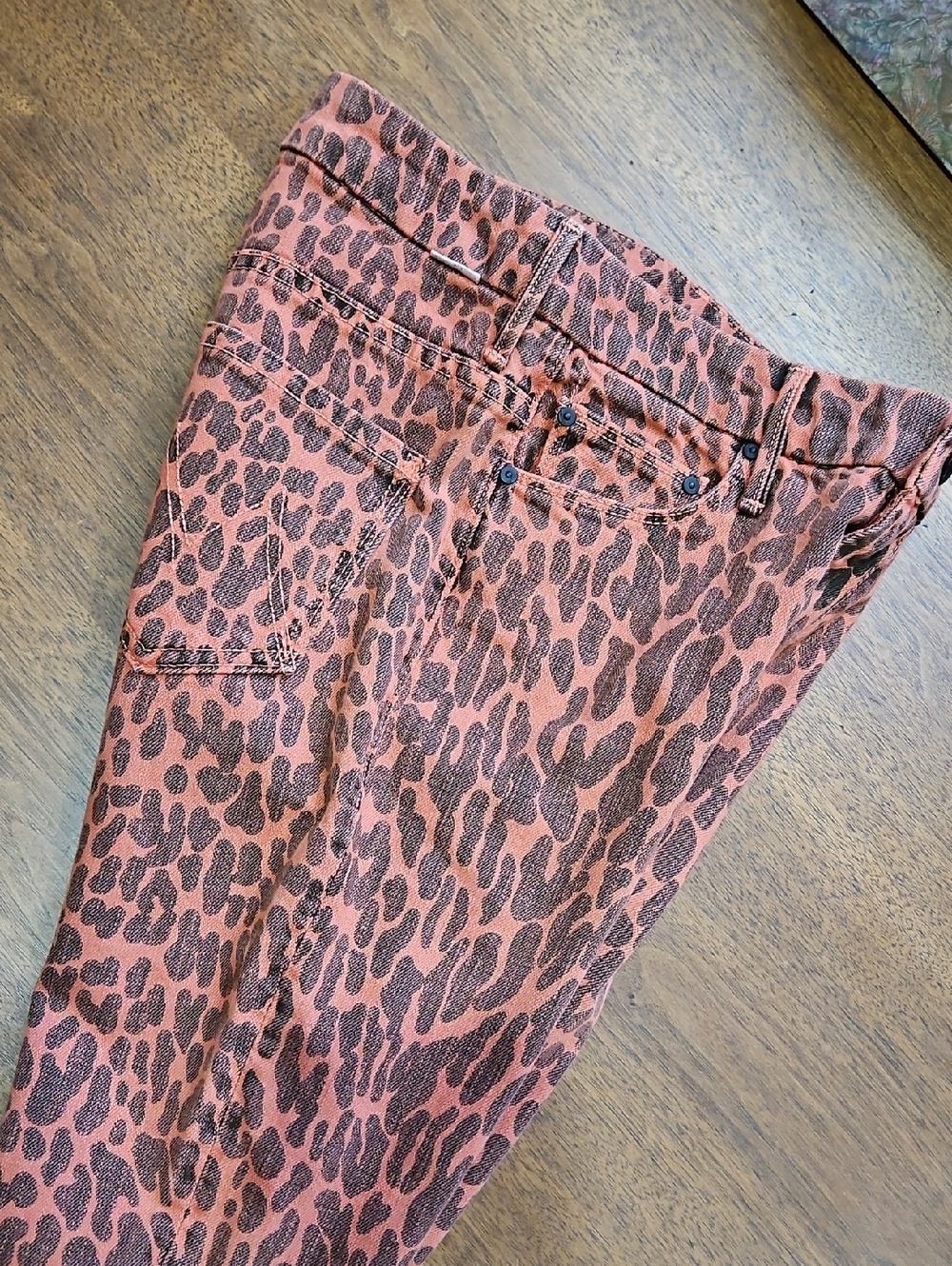 🧡🖤🧡MOTHER Coral Leopard-Print Skinny Jeans - Picture 12 of 17